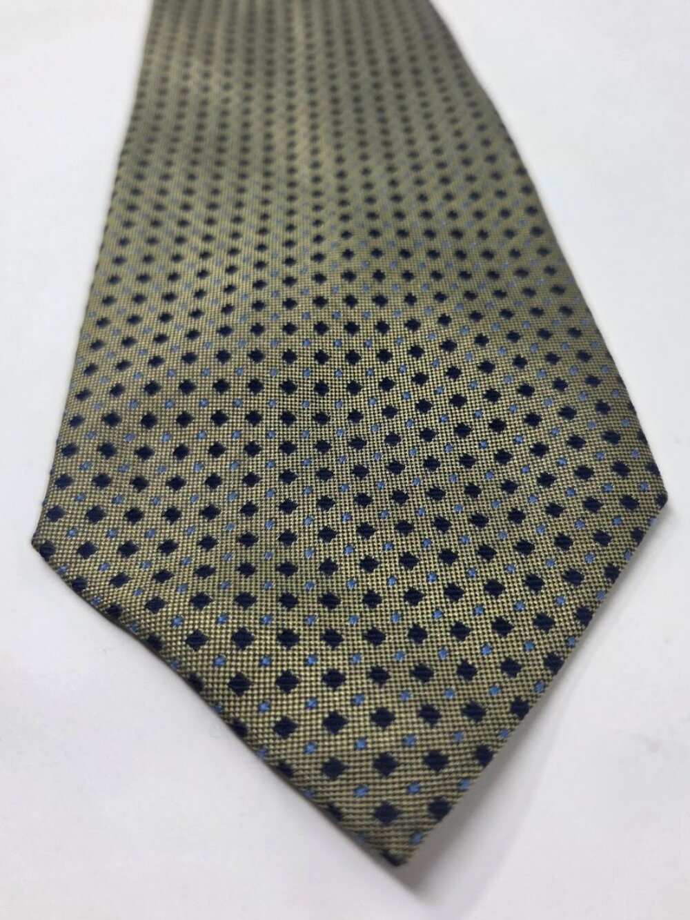 Roberto Villini Collezione Mens All Silk Tie 60 Inch Olive Navy Dot Pattern